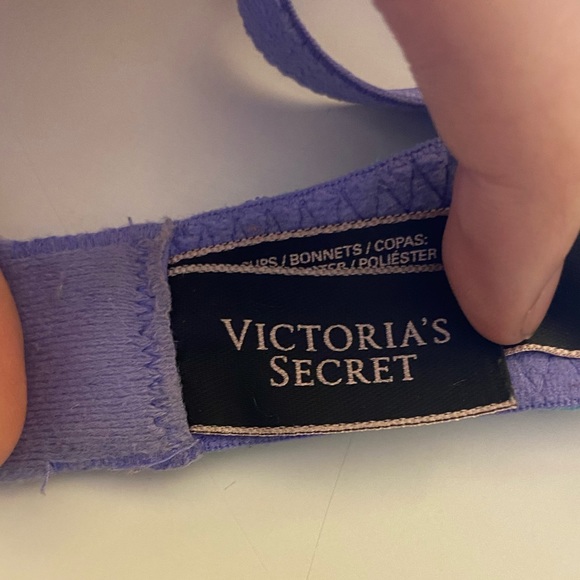 Sexy lace blue and green Victoria secret bra - Picture 2 of 3